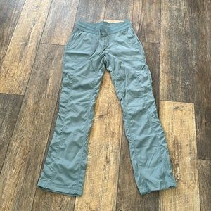 The North Face Women’s Aphrodite 2.0 Pants